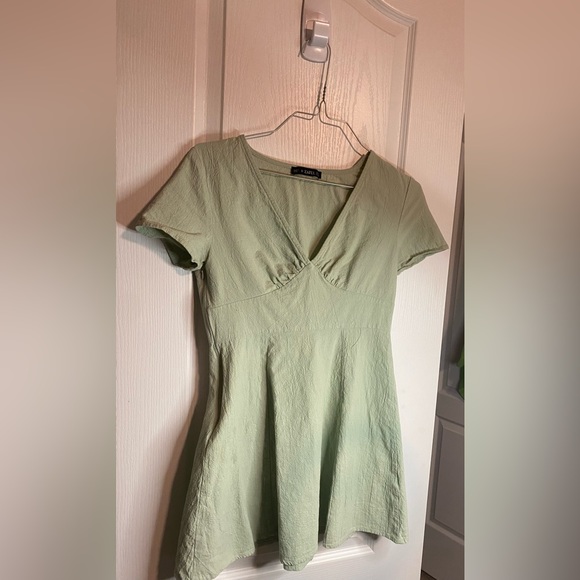 Green Zaful Summer Dress Size S - Picture 2 of 3